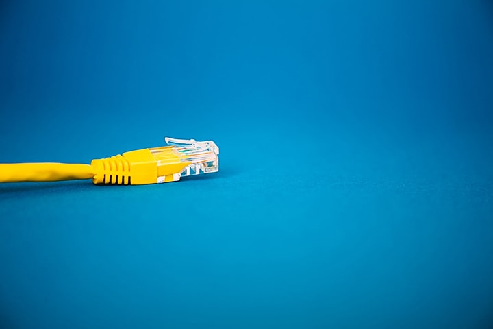 Kategorie-Bild für das Thema Systeme und Netzwerke – Quelle: www.unsplash.com